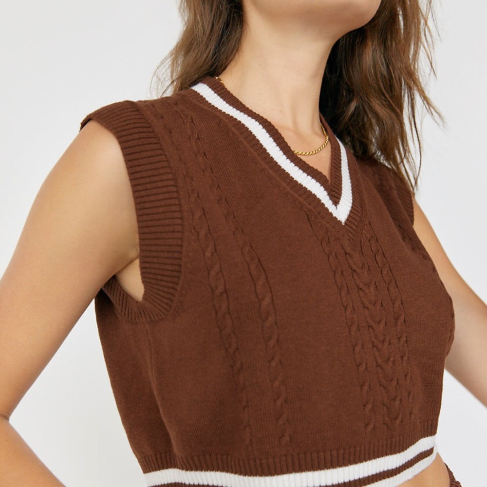 Sunday Best Winston Cropped Sweater Vest in white and black